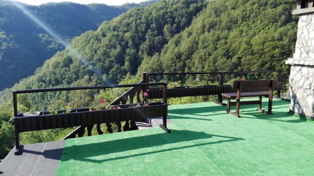 ホテル Rodopsko Katche Alamovtsi エクステリア 写真